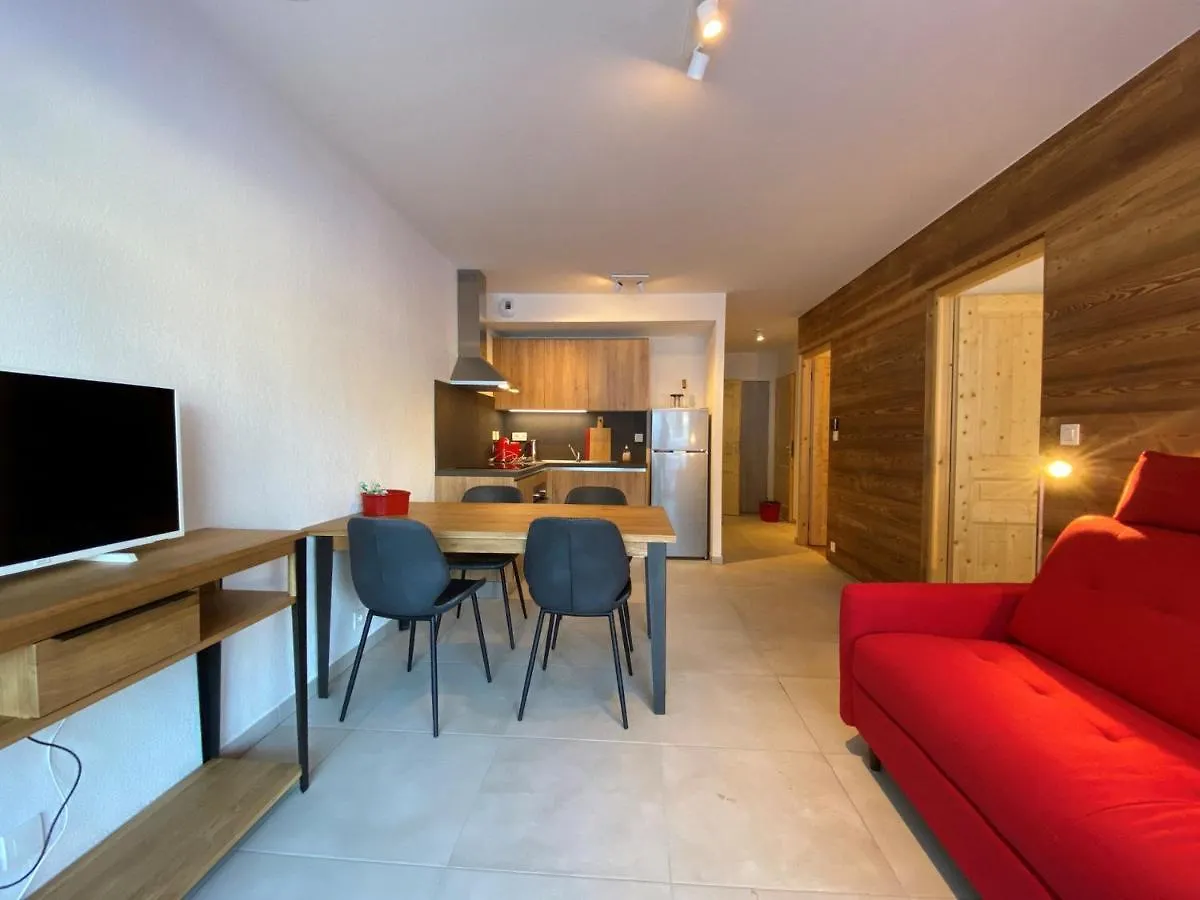 Apartment Lumineux Et Spacieux Appartement Contemporain Dans Une Residence Recente Et Paisible A Chatel - Fr-1-693-48