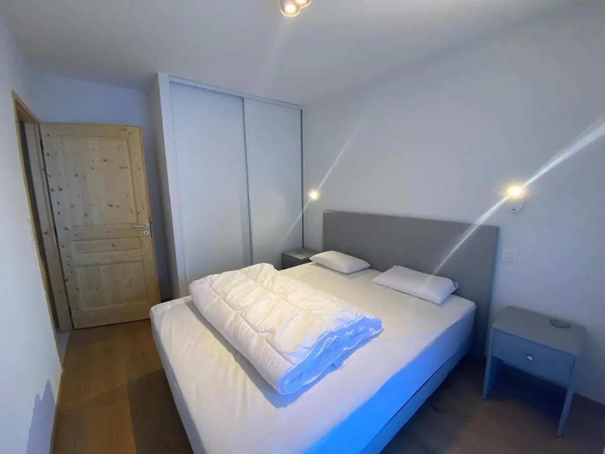 Apartment Lumineux Et Spacieux Appartement Contemporain Dans Une Residence Recente Et Paisible A Chatel - Fr-1-693-48